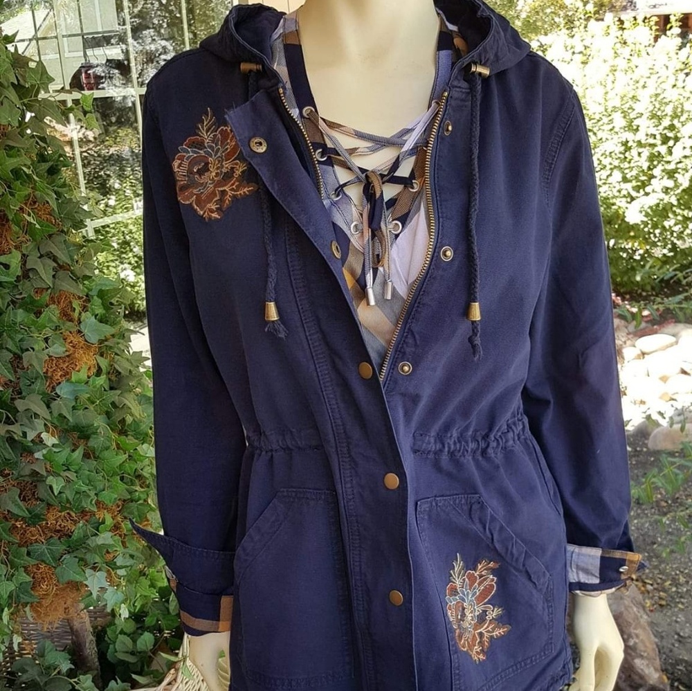 Tribal lightweight embroidered jacket